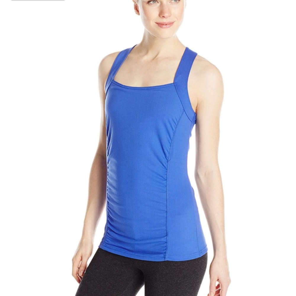 NWOT soybu sport tank in mint with built in bra !